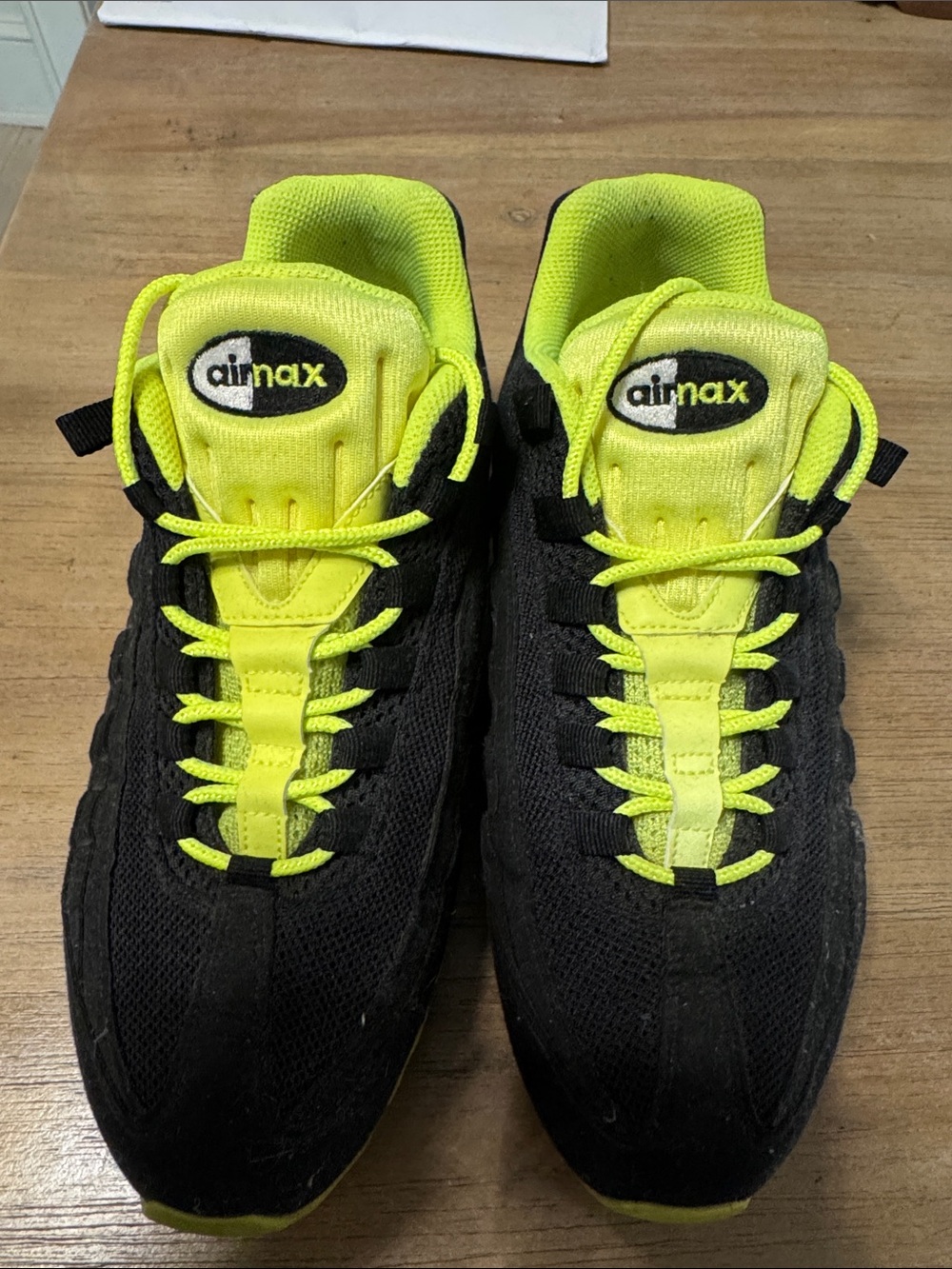 Nike Men’s Black and Neon Yellow Air Max Sneakers